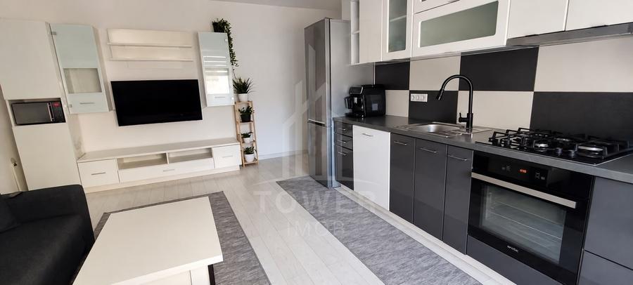 Apartament cu 3 camere decomandat, mobilat în Turnișor