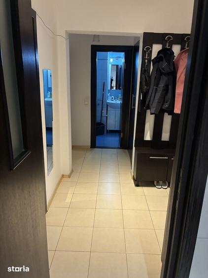 Apartament cu 2 camere decomandat în Titan