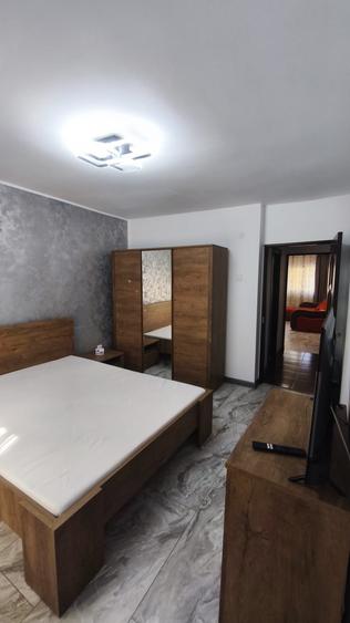 Apartament cu 2 camere decomandat în
