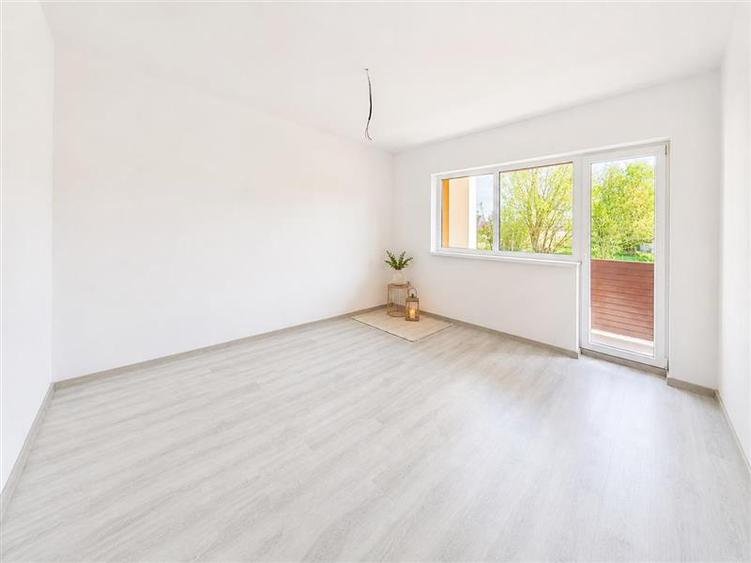 Apartament cu 2 camere decomandat în Exterior Est