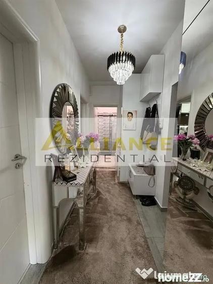Apartament cu 2 camere decomandat în Apărătorii Patriei
