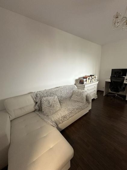 Apartament cu 2 camere în Păcii