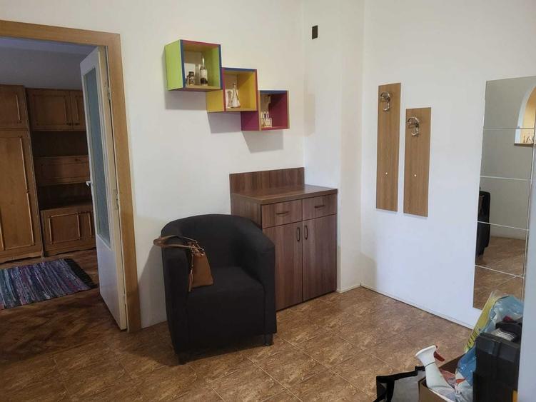 Apartament cu 2 camere decomandat în Cristian