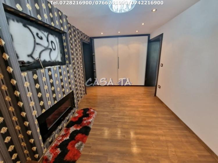 Apartament cu 3 camere decomandat în Central