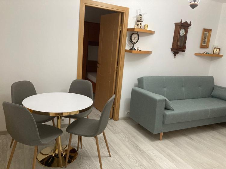 Apartament cu 2 camere nedecomandat, mobilat în Tătărași