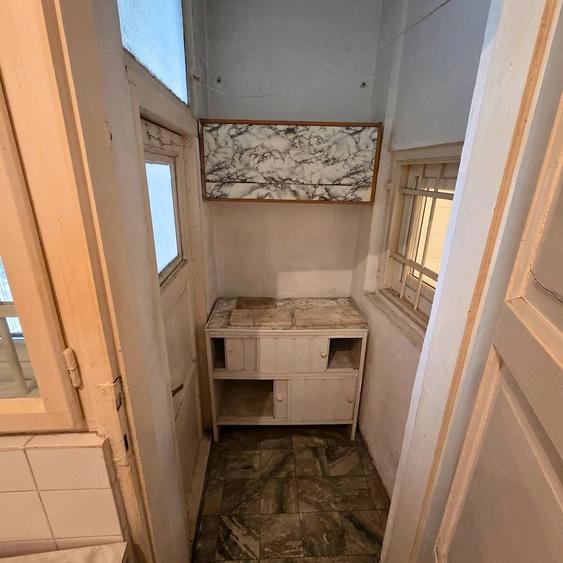 Apartament cu 2 camere decomandat în Sala Palatului