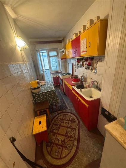 Apartament cu 3 camere decomandat în Ultracentral