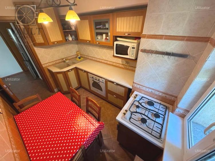 Apartament cu 4 camere decomandat, mobilat în Iancului