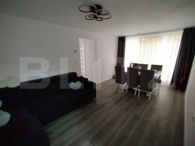 Apartament cu 3 camere decomandat în Central