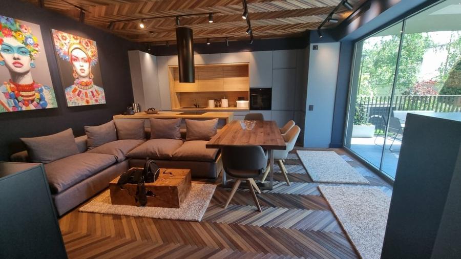 Apartament cu 2 camere decomandat în Gara