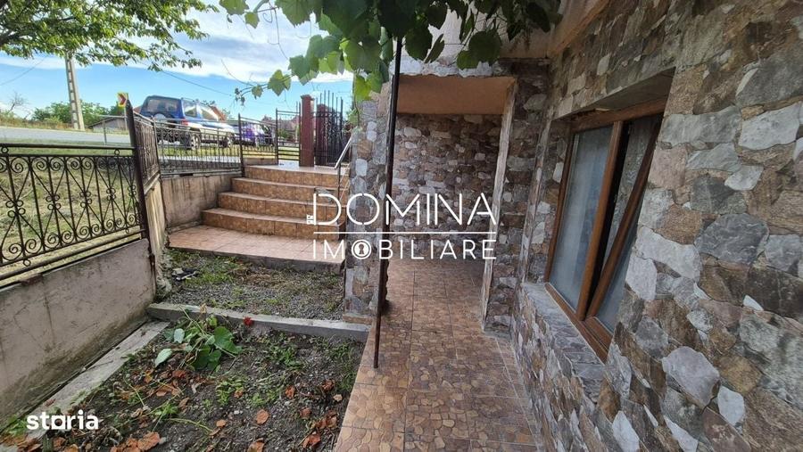 Casă cu 4 camere în Bălcești