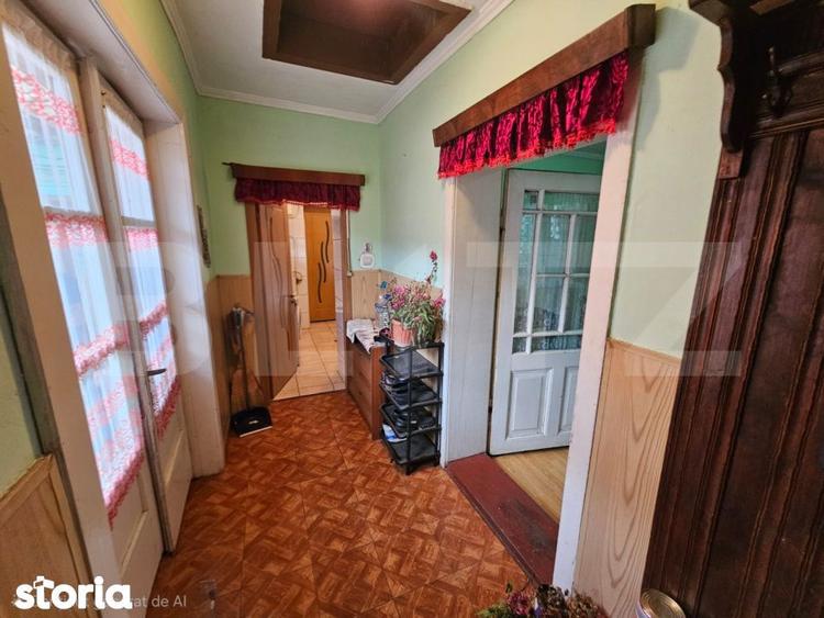 Casă cu 4 camere cu Teren 400 Mp în Central