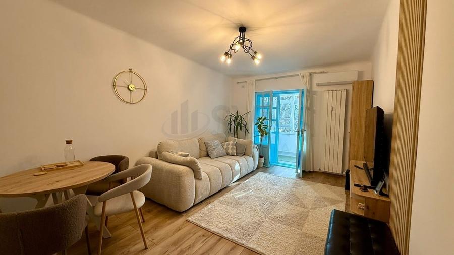 Apartament cu 2 camere decomandat, mobilat în Titan — fotografia 1