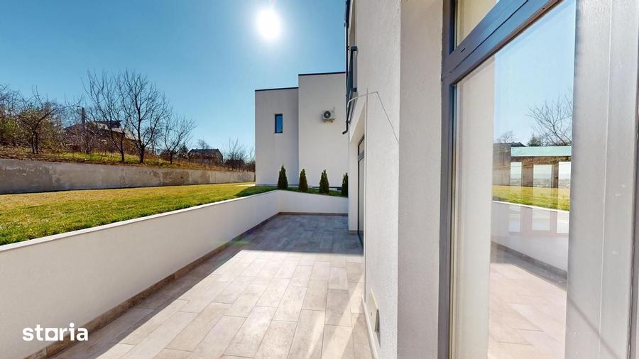 Casă cu 4 camere cu Teren 465 Mp în Bârnova