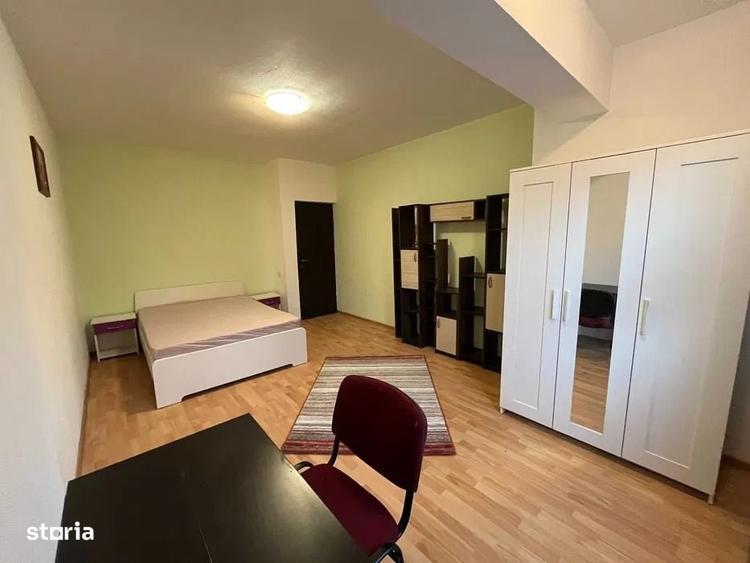 Garsonieră în Gorjului