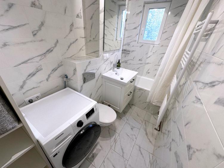 Apartament cu 3 camere decomandat în Gheorgheni
