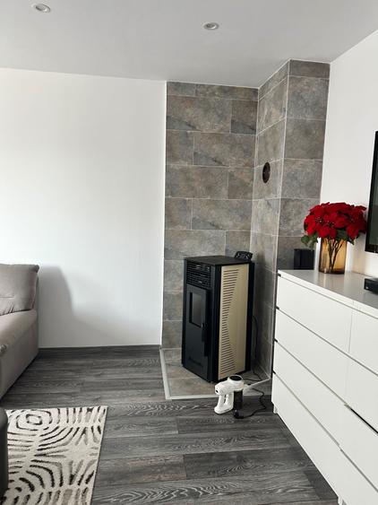 Apartament cu 2 camere decomandat în Nimigea