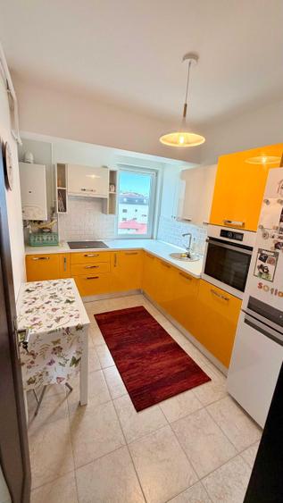 Apartament cu 2 camere semidecomandat în Central