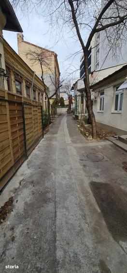 Apartament cu 2 camere semidecomandat în Eminescu
