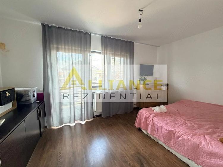 Duplex - 4 camere - 2 bai - 200mp teren - 7