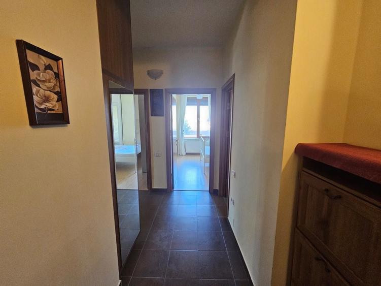 Apartament cu 3 camere decomandat în Găvana Platou