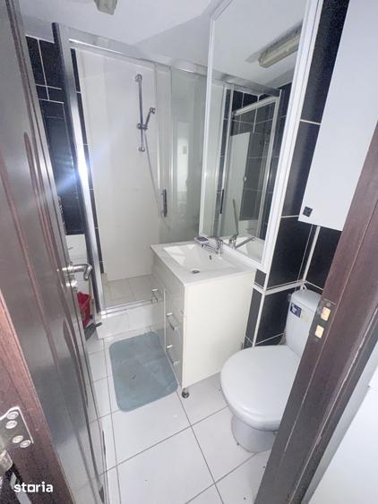Apartament cu 2 camere, mobilat în Tei