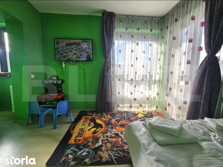 Casă cu 5 camere cu Teren 300 Mp în Florilor