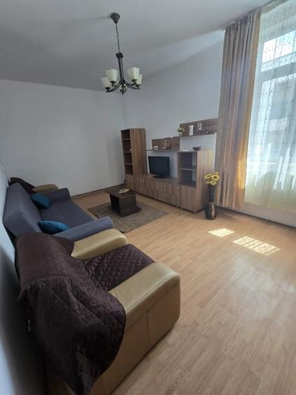 Apartament cu 2 camere decomandat, mobilat în Copou
