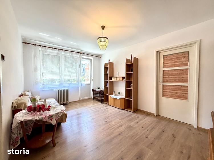Apartament cu 2 camere, mobilat în Tipografilor