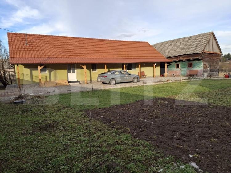 Casă individuală cu 4 camere cu Canalizare în Vama Buzăului