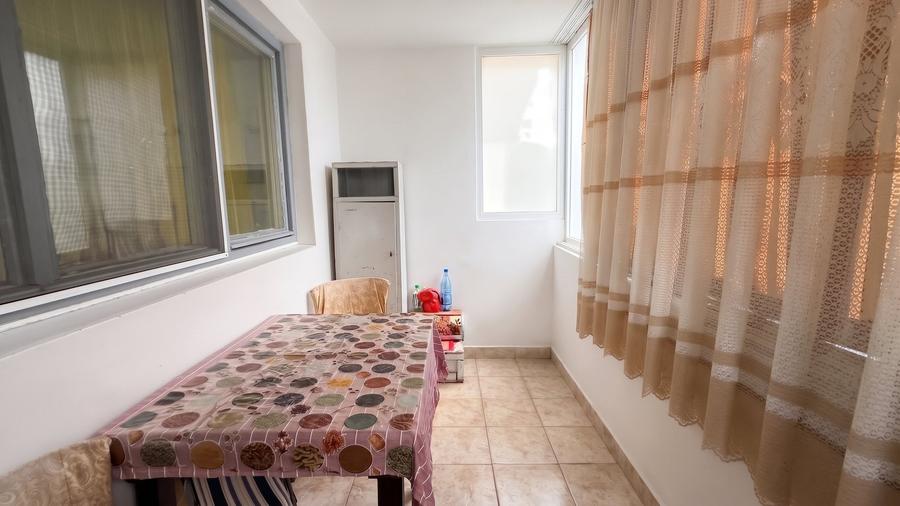 Apartament cu 2 camere semidecomandat în Cișmigiu