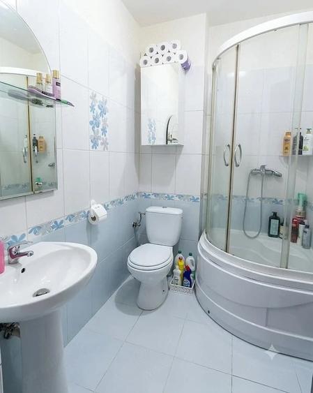 Apartament cu 2 camere decomandat, mobilat în Prelungirea Ghencea