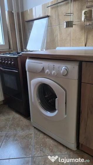 Apartament cu 2 camere decomandat în Drumul Taberei