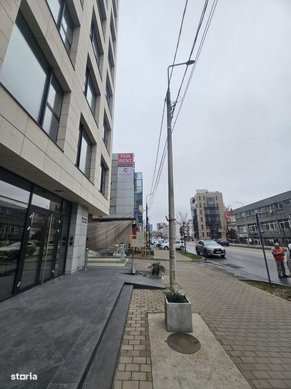 Spațiu comercial, de 130 mp, în Central
