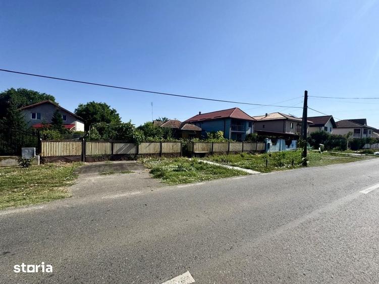 Casă cu 3 camere cu Teren 3000 Mp în Lipia