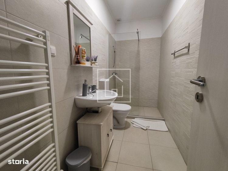 Spațiu comercial, de 182 mp, în Piața Cluj