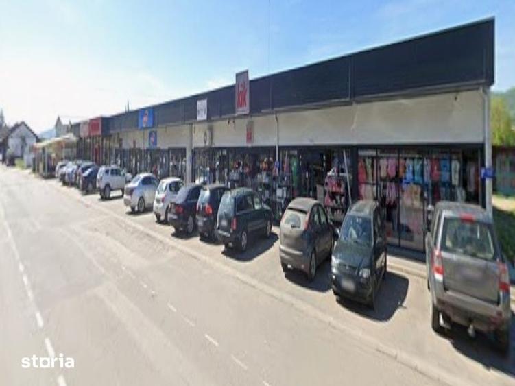 Spațiu comercial, de 2,141 mp, în Central