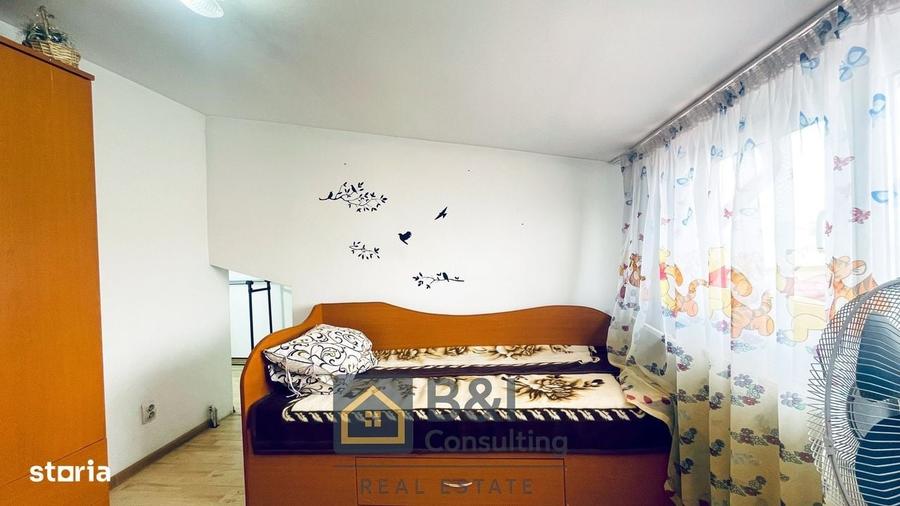 Apartament cu 2 camere decomandat în Nicolina