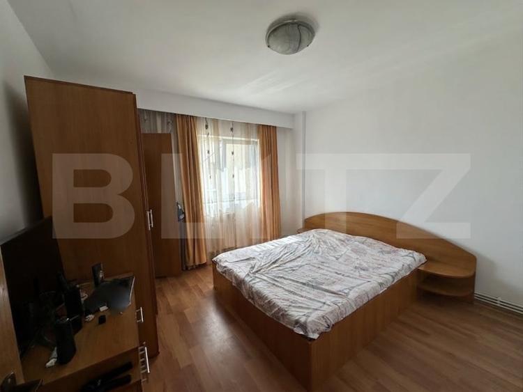 Apartament cu 2 camere decomandat, mobilat în Zorilor
