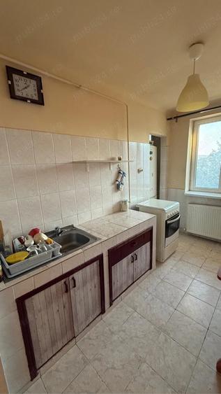 Apartament cu 2 camere decomandat în Cartierul Traian