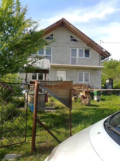 Casă cu 6 camere cu Teren 2600 Mp în Dej