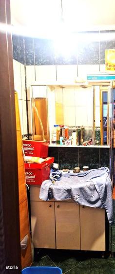 Apartament cu 4 camere decomandat în Militari