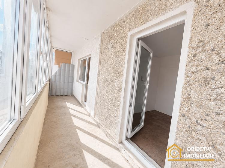 Apartament cu 3 camere decomandat în 1 Mai