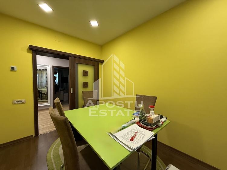 Apartament cu 3 camere decomandat, mobilat în Lunei