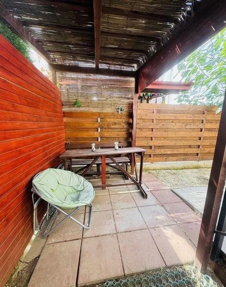 Apartament cu 2 camere decomandat, mobilat în Central