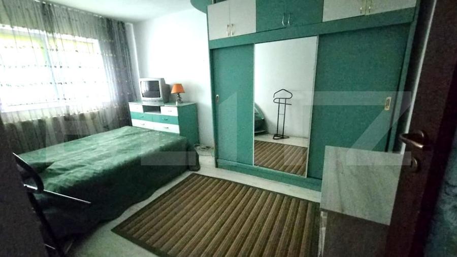 Apartament cu 2 camere decomandat, mobilat în Tractorul