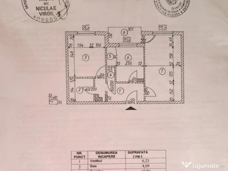 Apartament cu 2 camere decomandat în Central