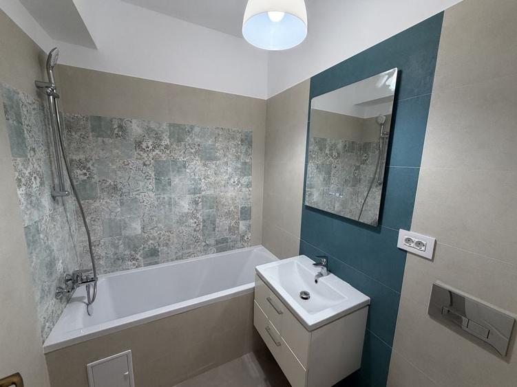 Apartament cu 2 camere decomandat în Albești