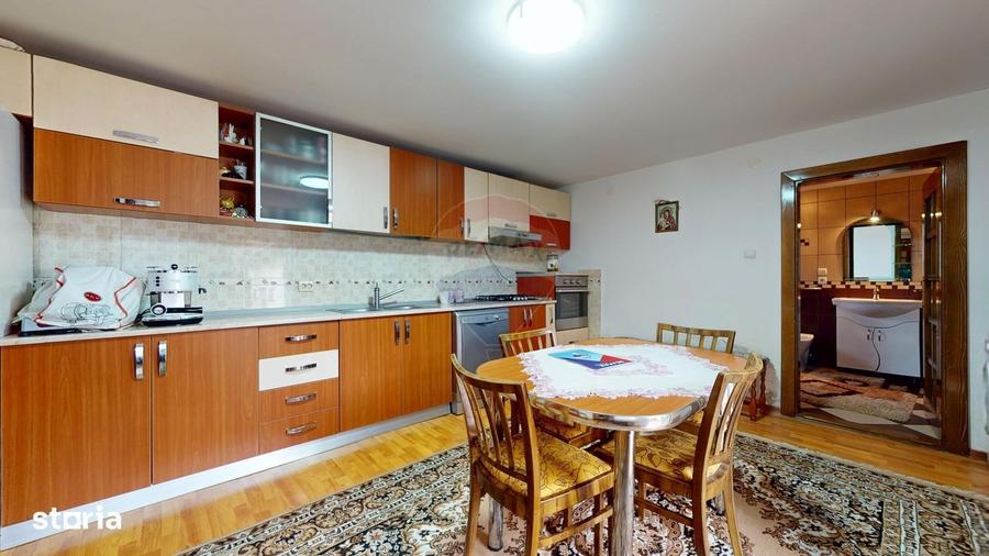 Casă cu 4 camere cu Teren 2633 Mp în Sita Buzăului