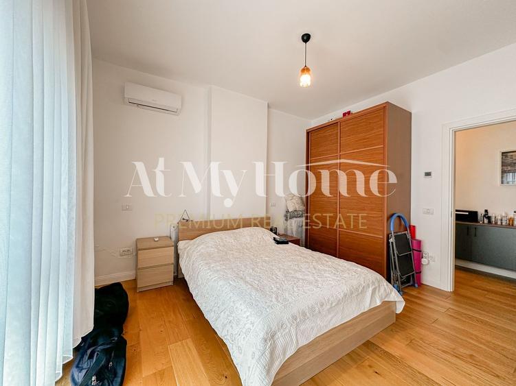 Apartament cu 4 camere decomandat, mobilat în Iancu Nicolae